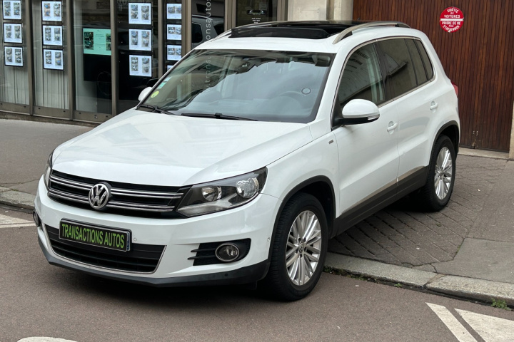 VOLKSWAGEN TIGUAN