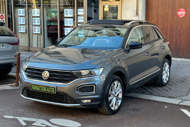 VOLKSWAGEN T-ROC