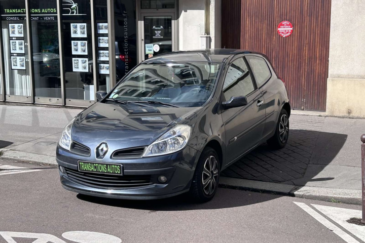 RENAULT CLIO III