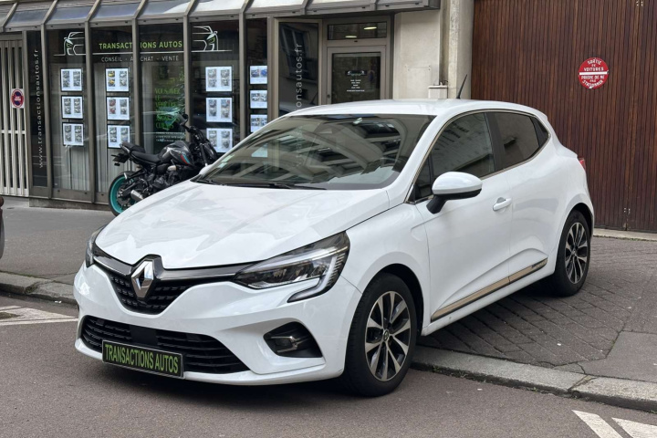 RENAULT CLIO V