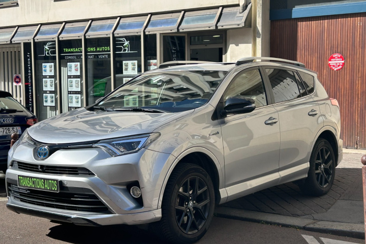 TOYOTA RAV4
