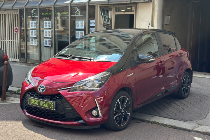 TOYOTA YARIS HYBRIDE MC2