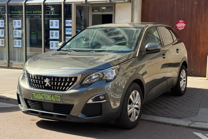 PEUGEOT 3008