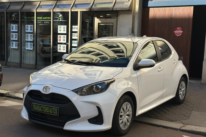 TOYOTA YARIS MY22