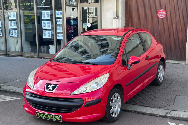 PEUGEOT 207