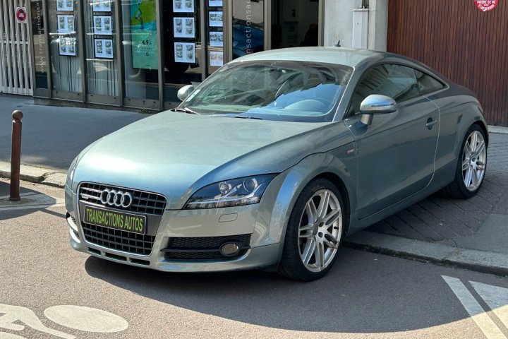 AUDI TT COUPE
