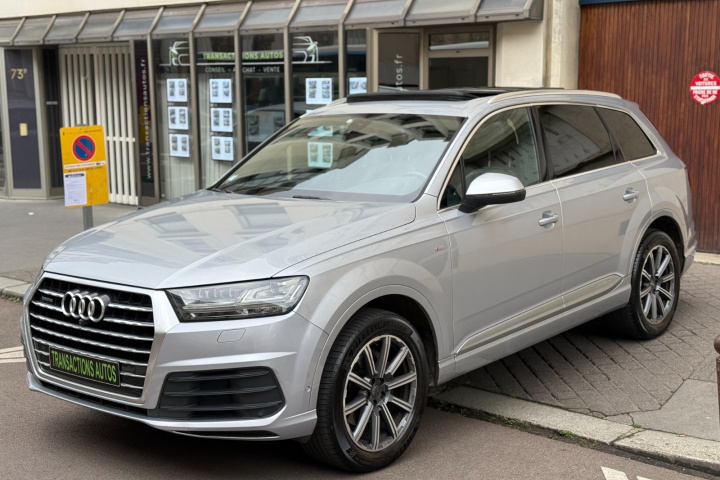 AUDI Q7