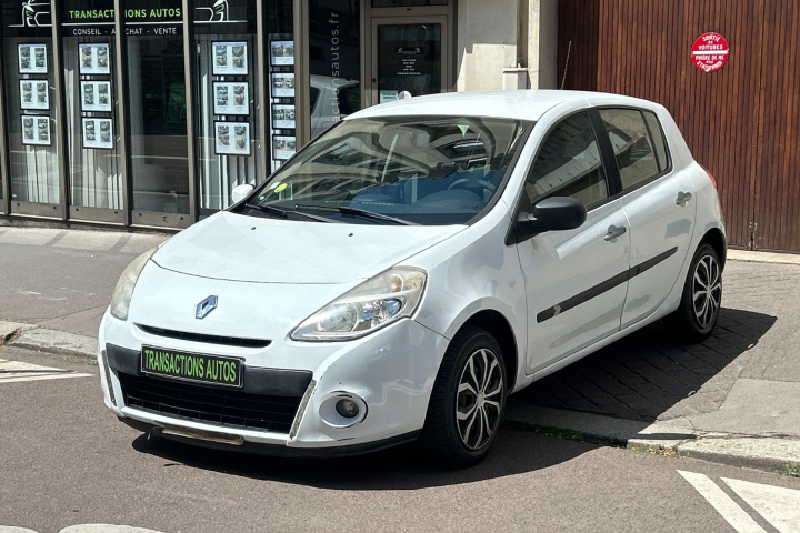 RENAULT CLIO III